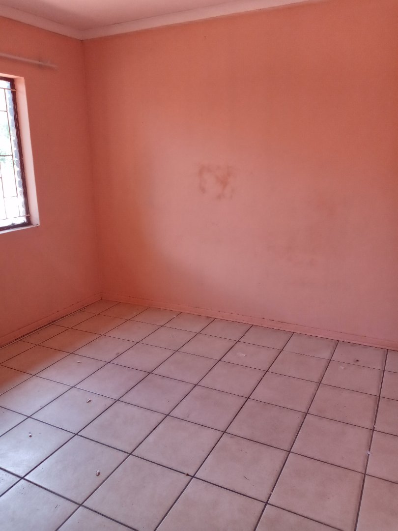  Bedroom Property for Sale in Mmabatho Unit 14 North West